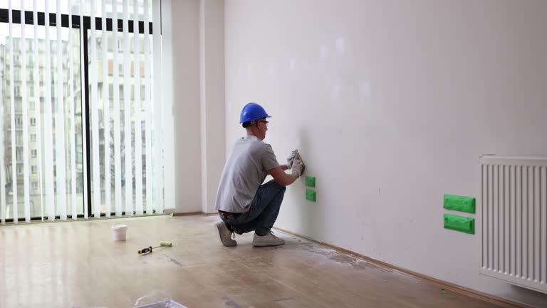 Best Emergency Mold Remediation  in Marion Oaks, FL